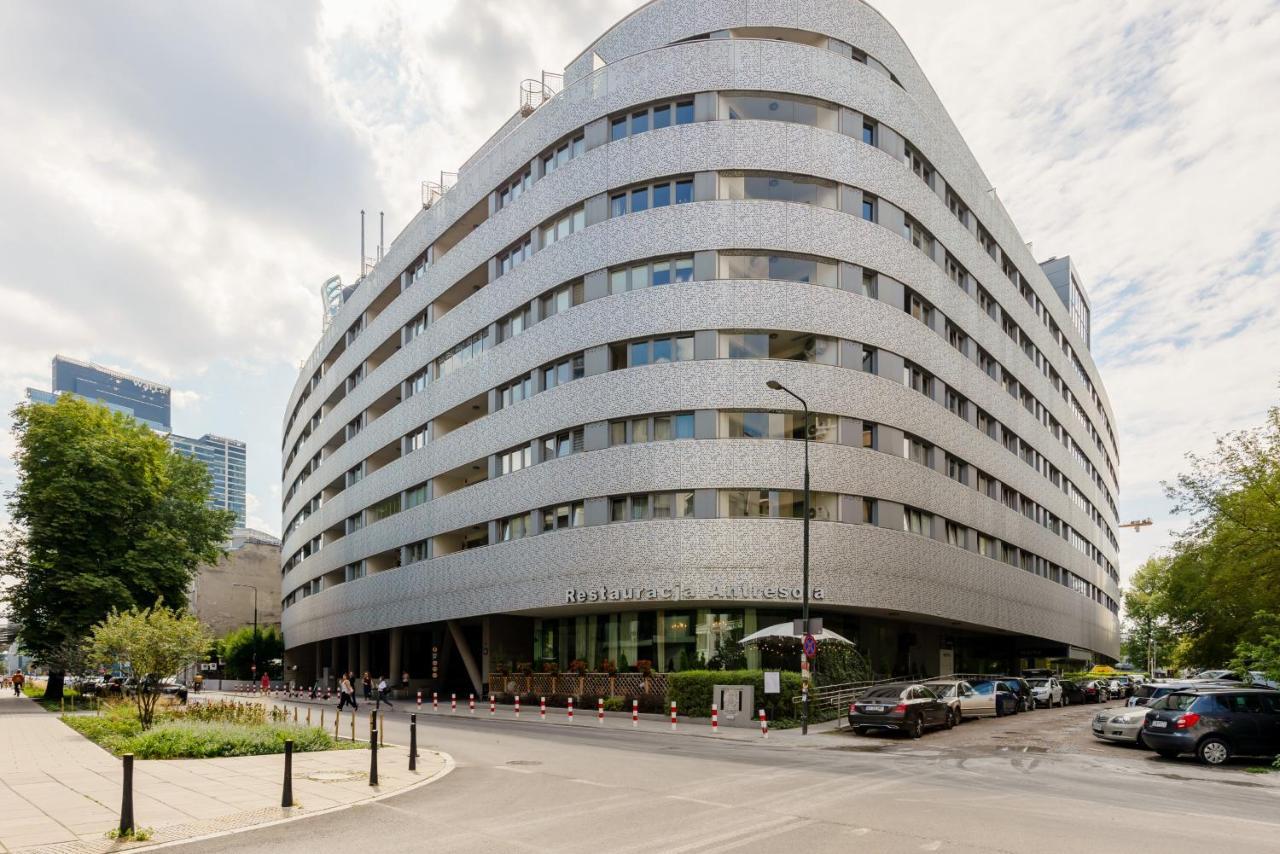 Deluxe Apartment Wronia 45 With Ac, Parking & Balcony By Renters Prestige Warszawa Zewnętrze zdjęcie