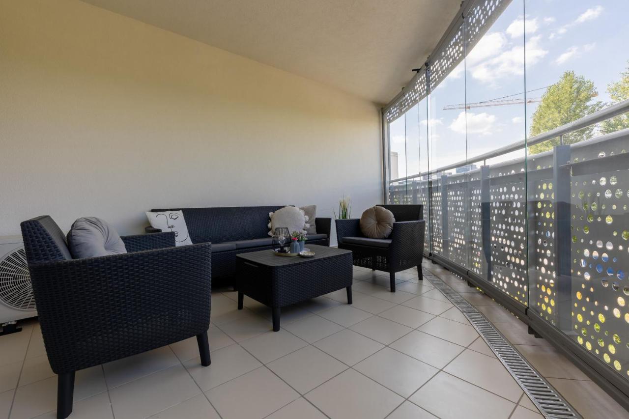 Deluxe Apartment Wronia 45 With Ac, Parking & Balcony By Renters Prestige Warszawa Zewnętrze zdjęcie