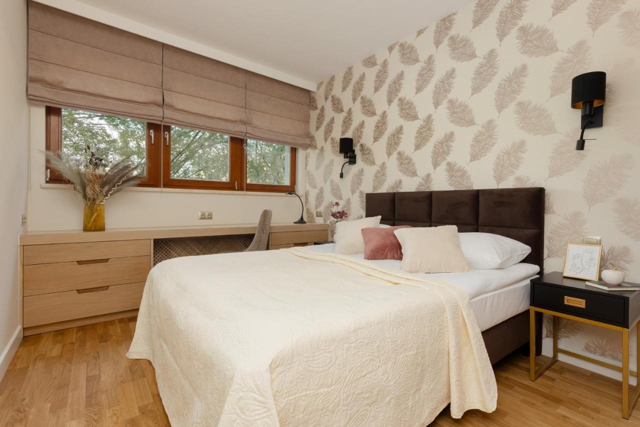 Deluxe Apartment Wronia 45 With Ac, Parking & Balcony By Renters Prestige Warszawa Zewnętrze zdjęcie