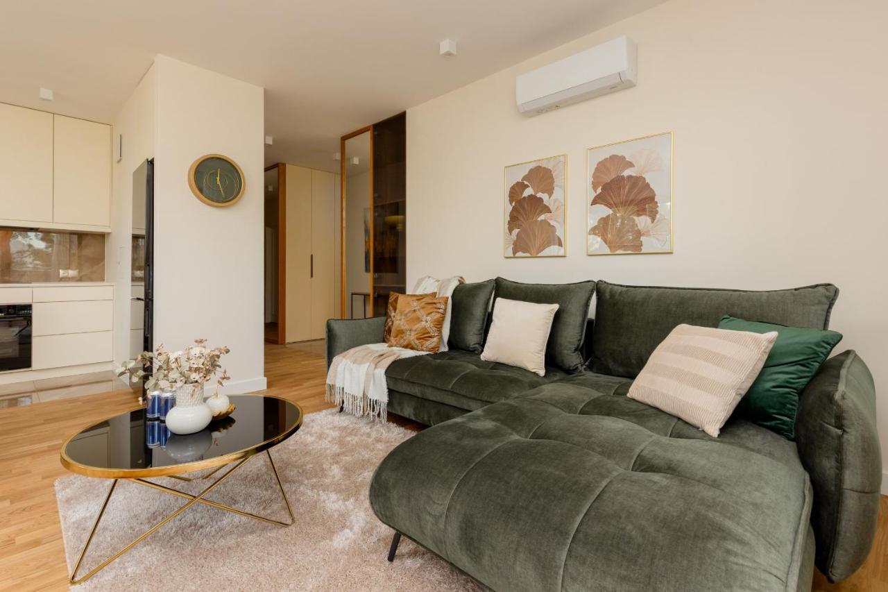 Deluxe Apartment Wronia 45 With Ac, Parking & Balcony By Renters Prestige Warszawa Zewnętrze zdjęcie