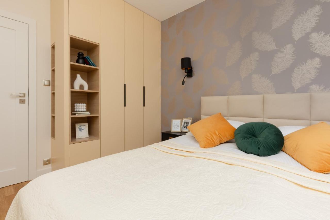 Deluxe Apartment Wronia 45 With Ac, Parking & Balcony By Renters Prestige Warszawa Zewnętrze zdjęcie