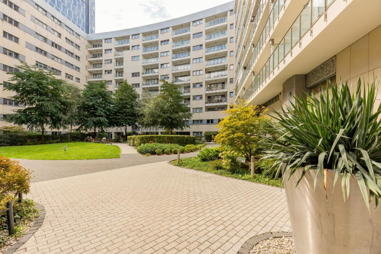 Deluxe Apartment Wronia 45 With Ac, Parking & Balcony By Renters Prestige Warszawa Zewnętrze zdjęcie