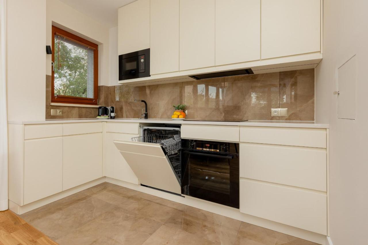 Deluxe Apartment Wronia 45 With Ac, Parking & Balcony By Renters Prestige Warszawa Zewnętrze zdjęcie